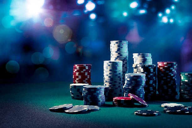 erek2 47 mobile app interface showing live blackjack table and account dashboard